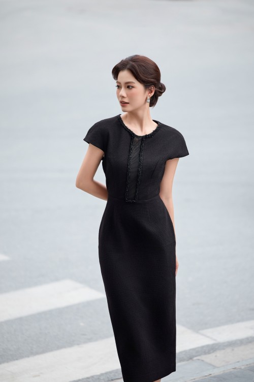 Sixdo Black Woven Pencil Dress
